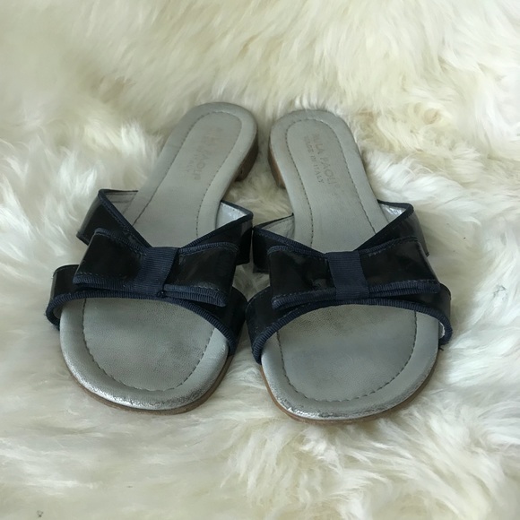 Mila Paoli Patent Leather Bowtie Sandals, Size 38 - Picture 3 of 5